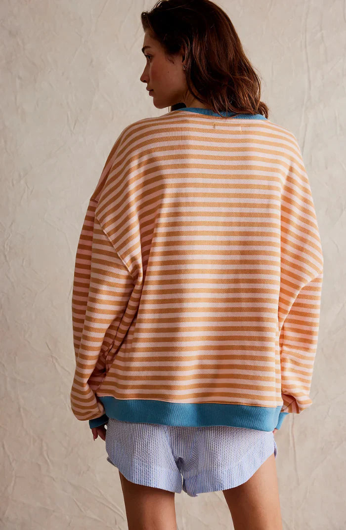 Mila Bluza Oversize – Wygodna Bluza z Klasycznymi Paskami i Kontrastowymi Szczegółami