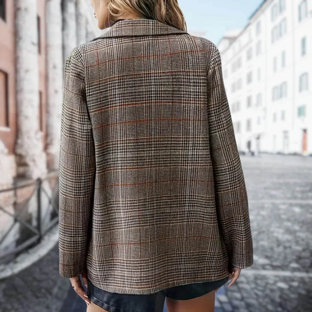 Amelia Damska Marynarka – Elegancka Marynarka w Kratę z Wygodnym Krojem i Ponadczasowym Designem
