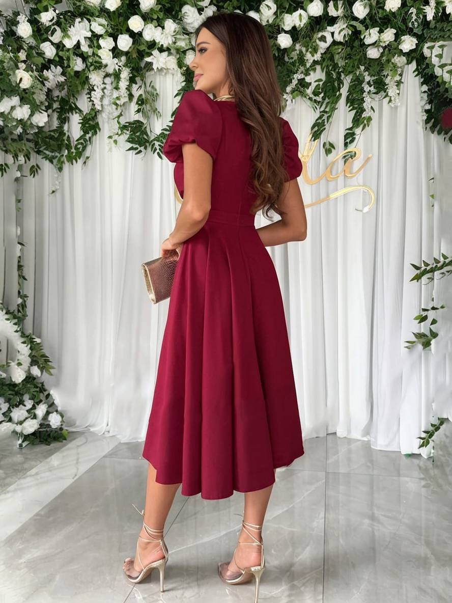 Julie Sukienka Damska – Elegancka Sukienka Druhny z Dekoltem w Serek, Krótkimi Bufiastymi Rękawami i Zwiewnym Krojem
