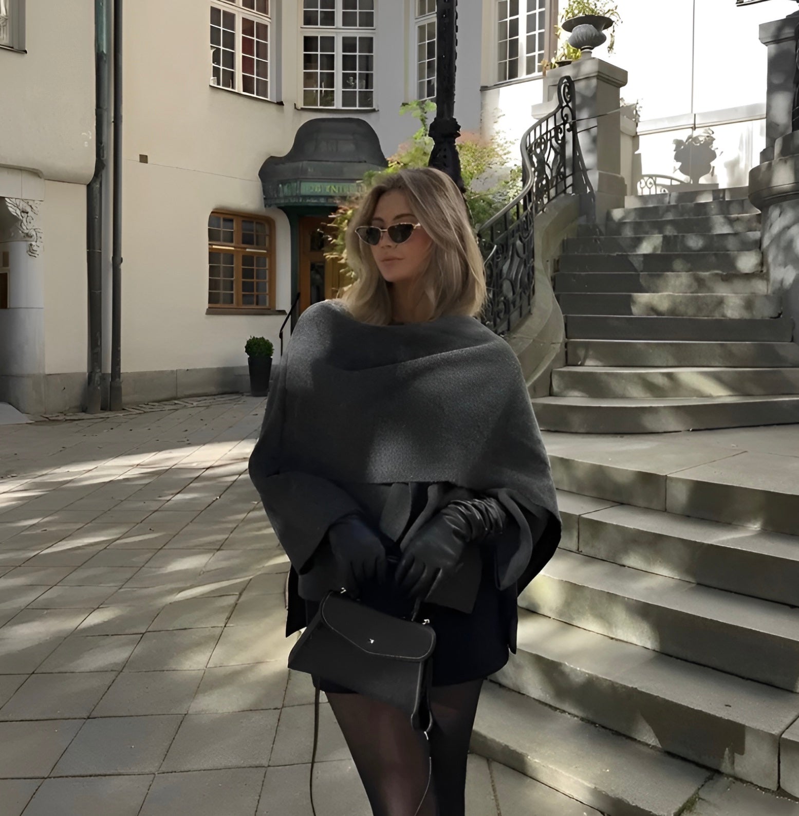 Emma Poncho Damskie – Asymetryczne z Wełny, Eleganckie i Idealne na Zimowe Ogrzanie