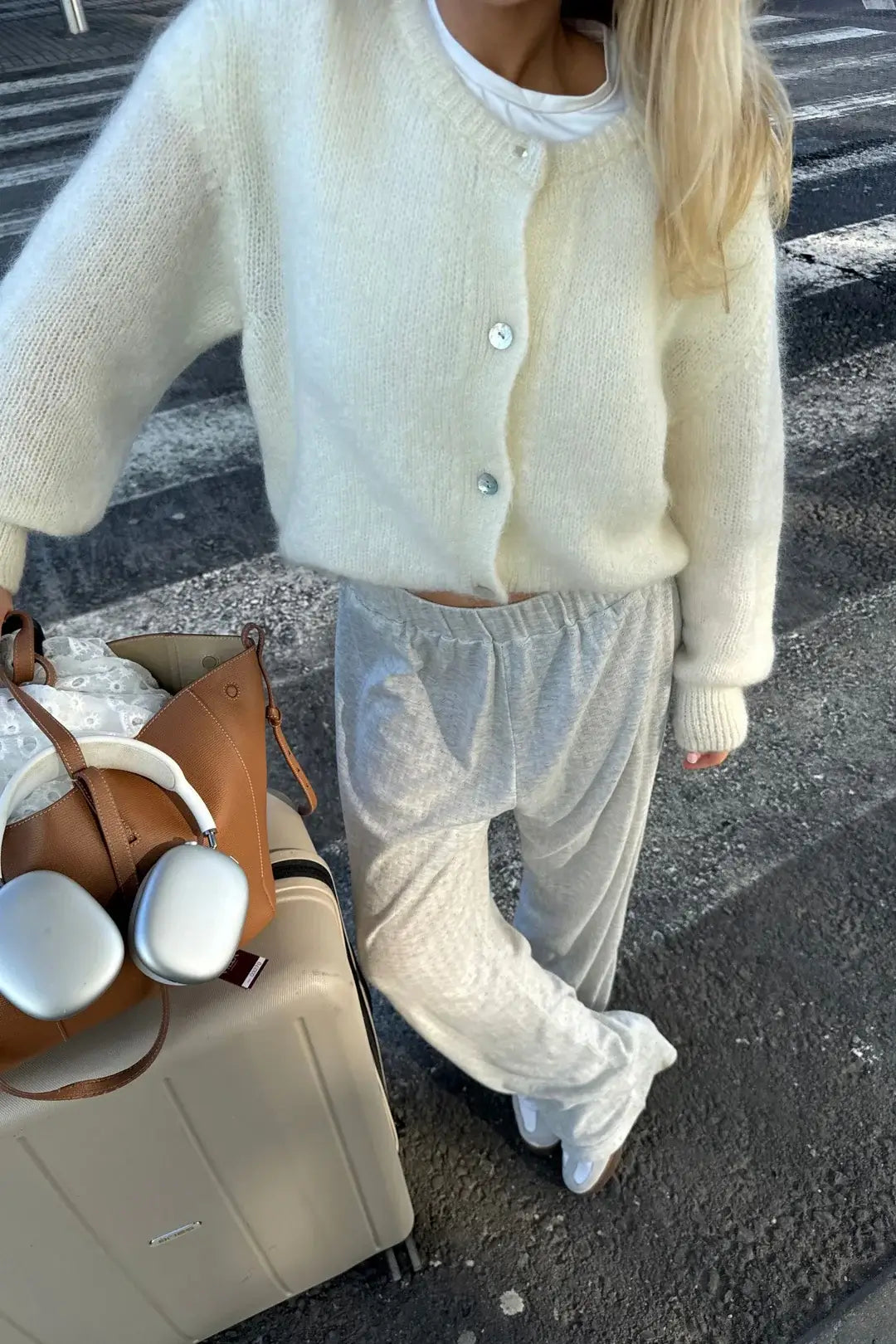 Addilyn Kardigan Damski – Miękki i Elegancki Sweter z Wygodnej Dzianiny na Zimę